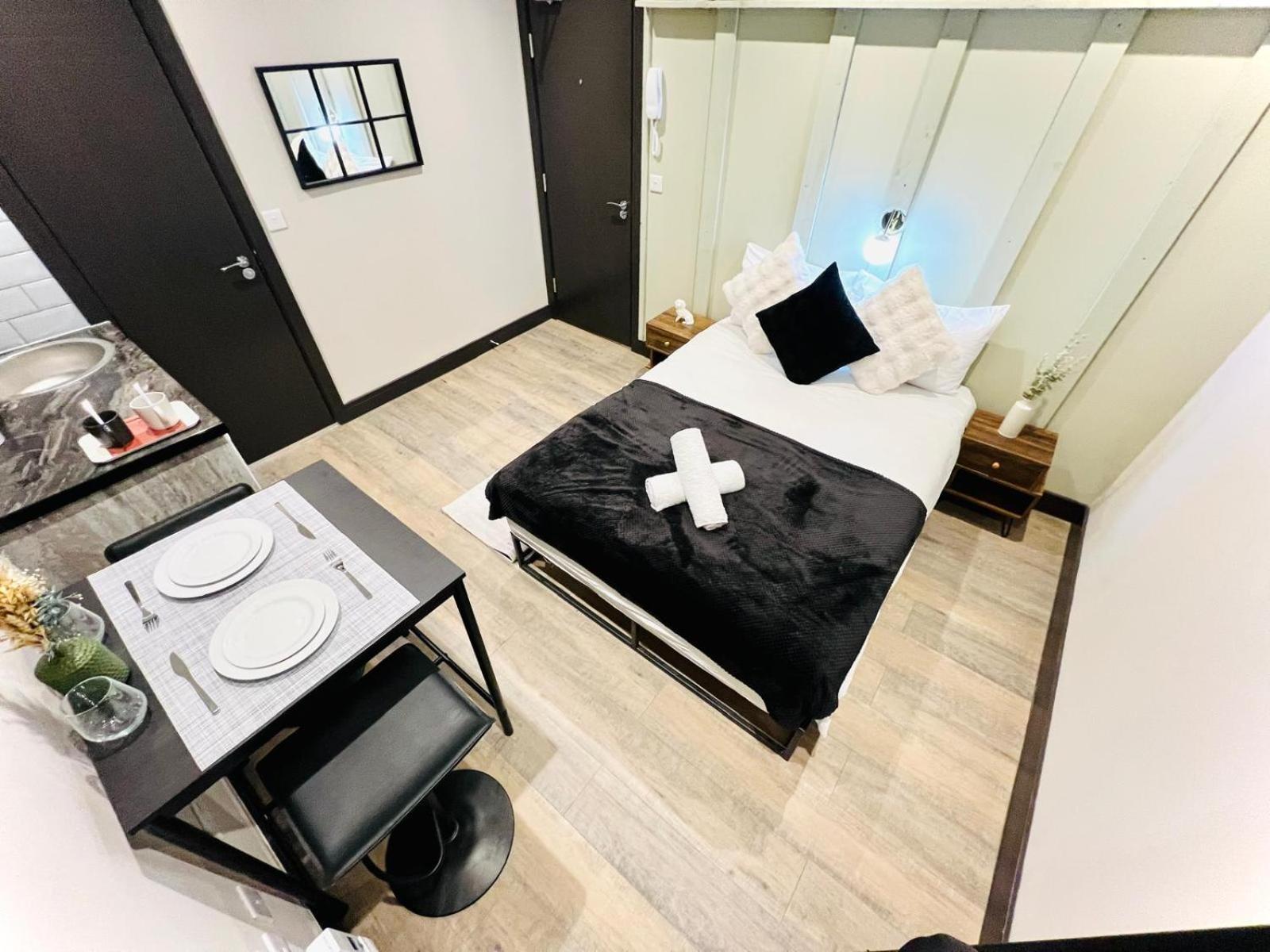 London 72 City Center Studio Top Location I Екстер'єр фото