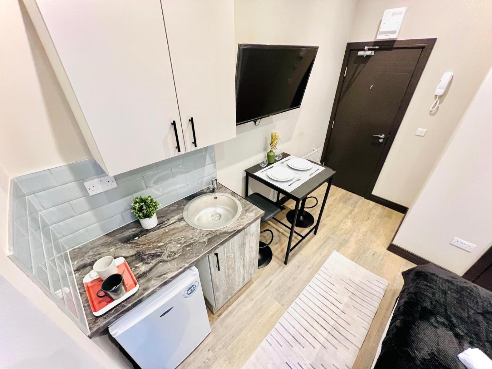London 72 City Center Studio Top Location I Екстер'єр фото
