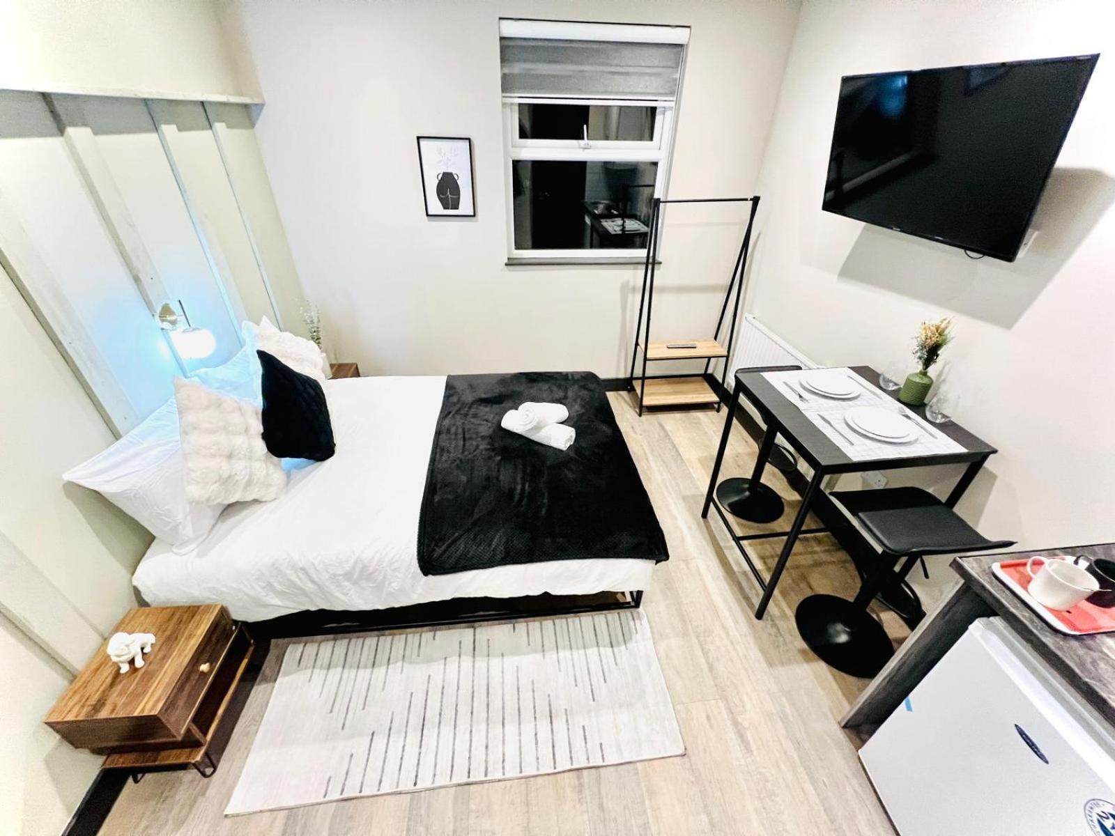 London 72 City Center Studio Top Location I Екстер'єр фото