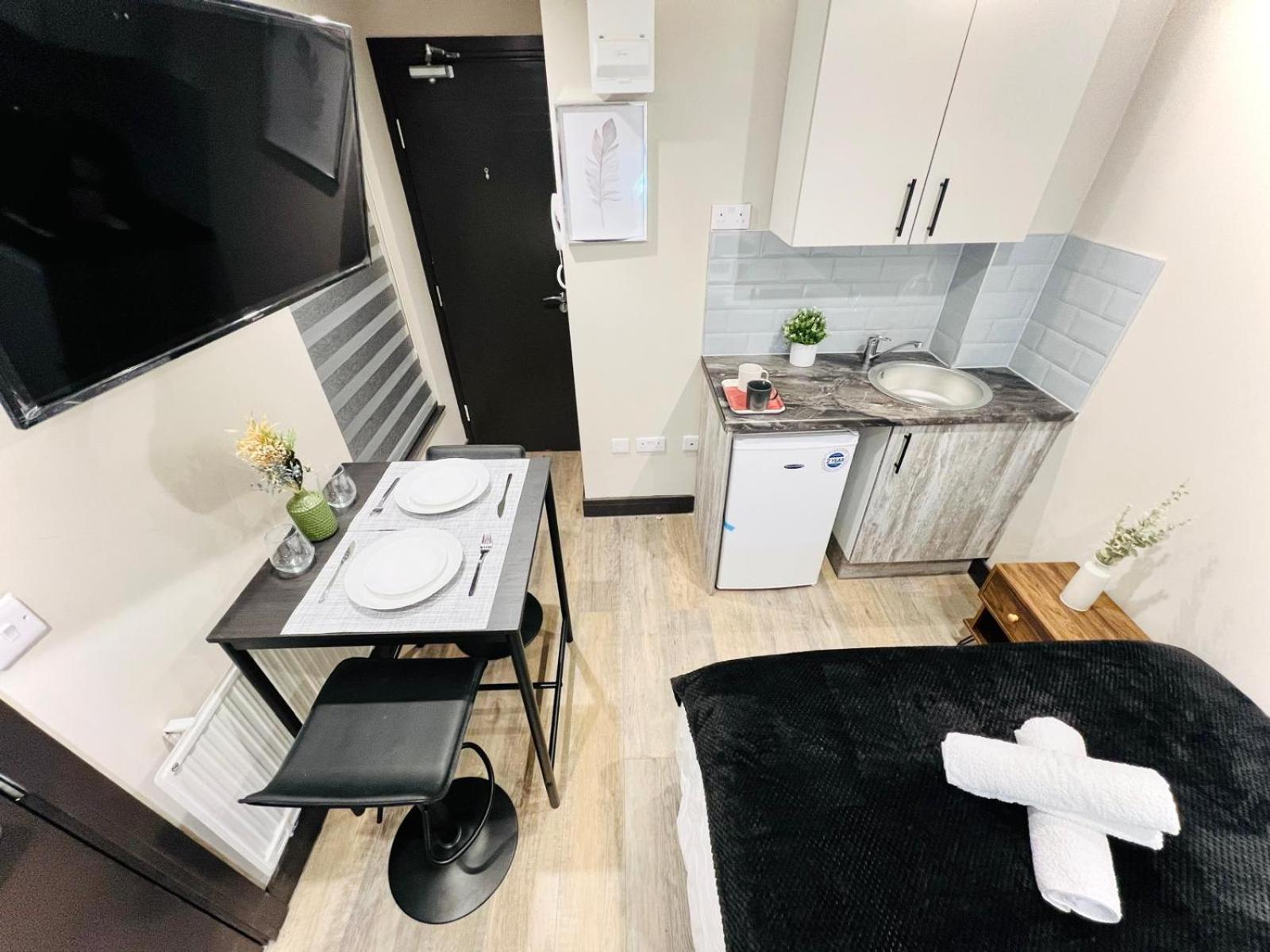 London 72 City Center Studio Top Location I Екстер'єр фото