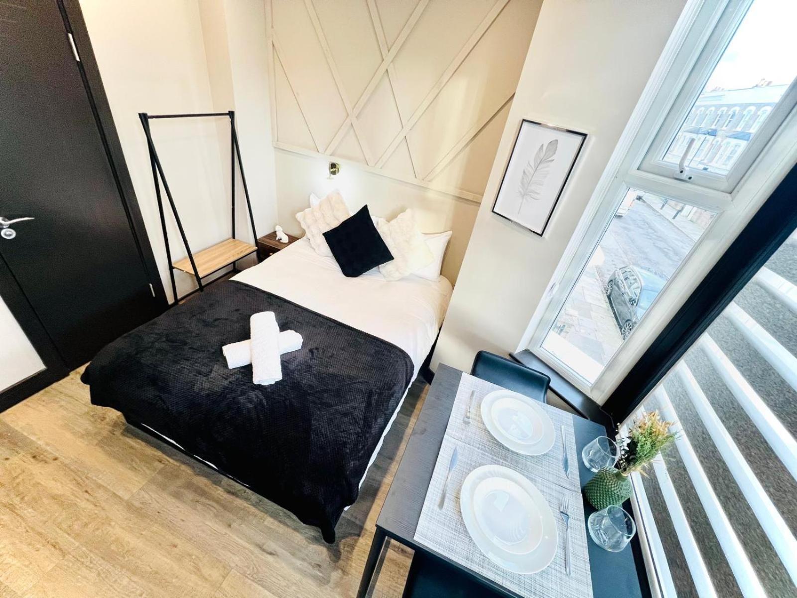 London 72 City Center Studio Top Location I Екстер'єр фото