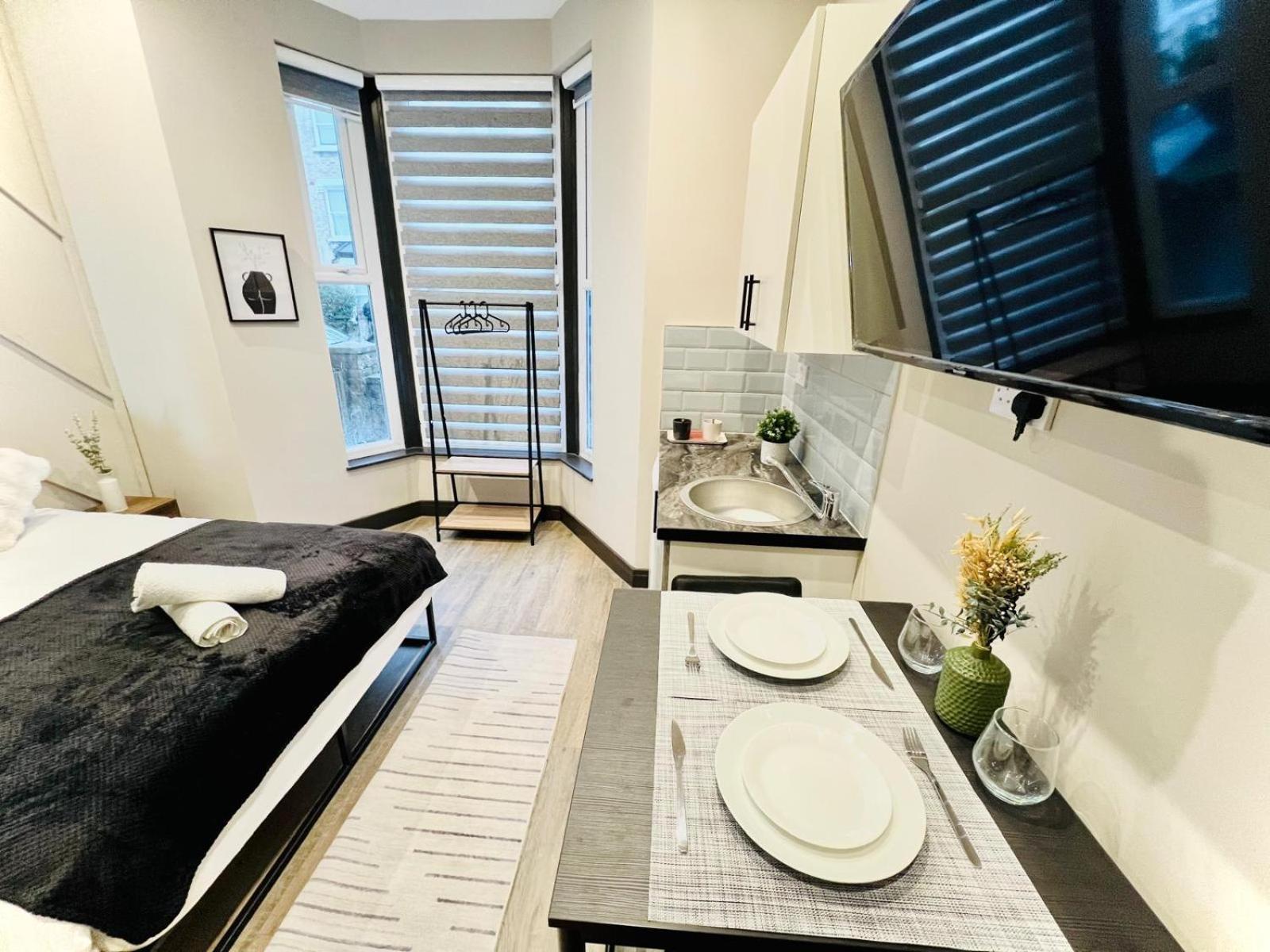 London 72 City Center Studio Top Location I Екстер'єр фото